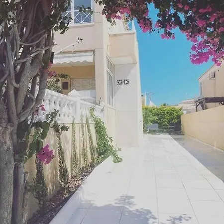 Relaxing Beachside Oasis * Torrevieja